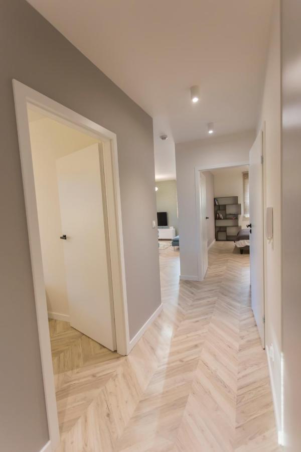 Home Inn Krasków Εξωτερικό φωτογραφία